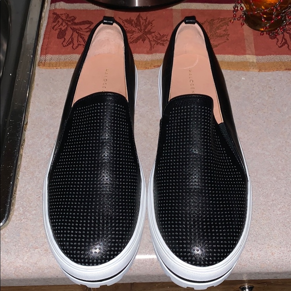 Brand New Halogen shoes